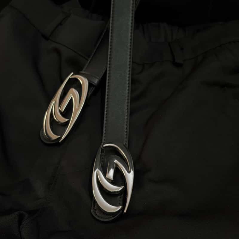 Futuristic Logo Leather Belt Polished Metal Buckle Fashion Waist Belt