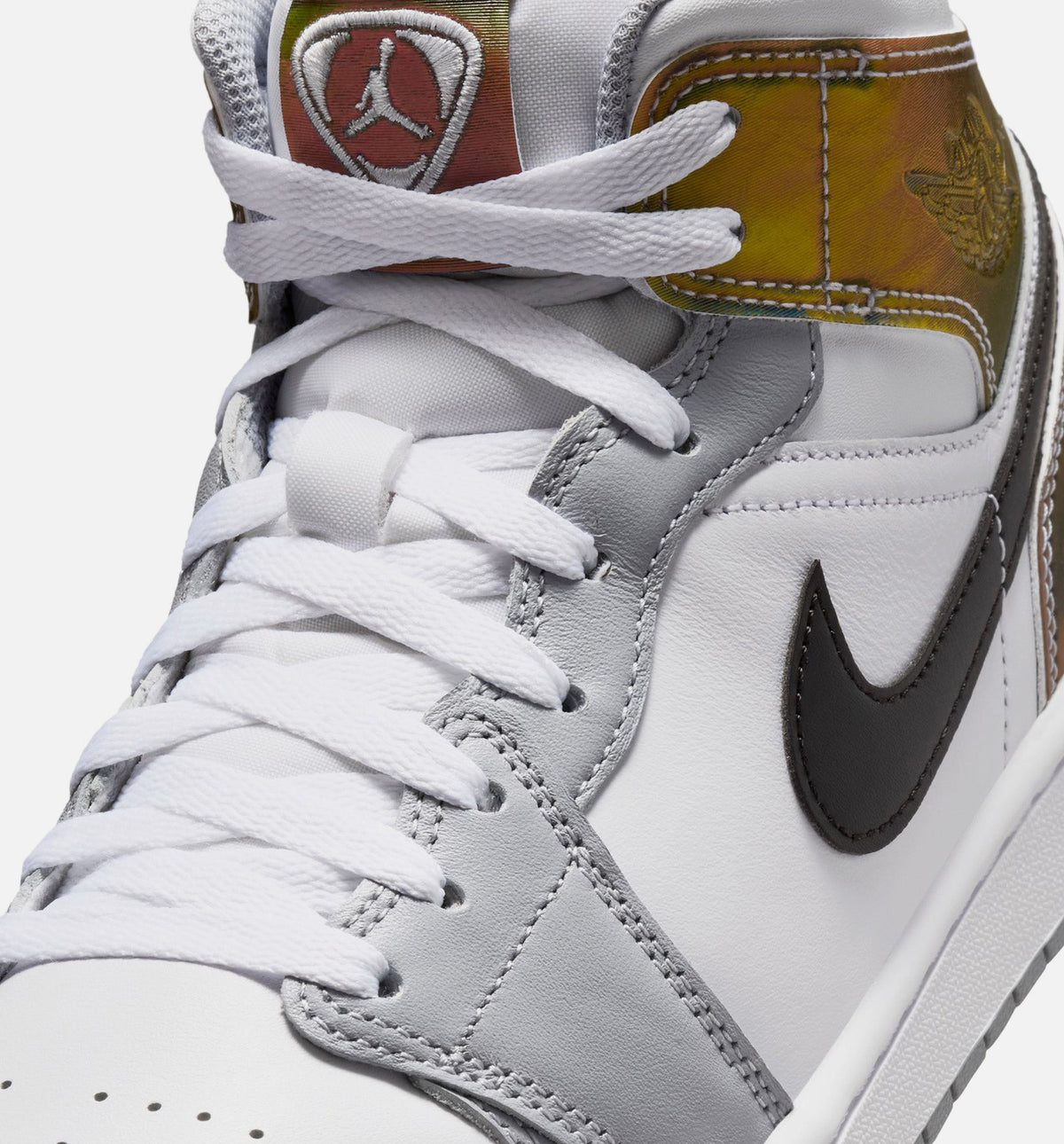 Air Jordan 1 Mid SE Men's Lifestyle Shoes - Black White Wolf Grey