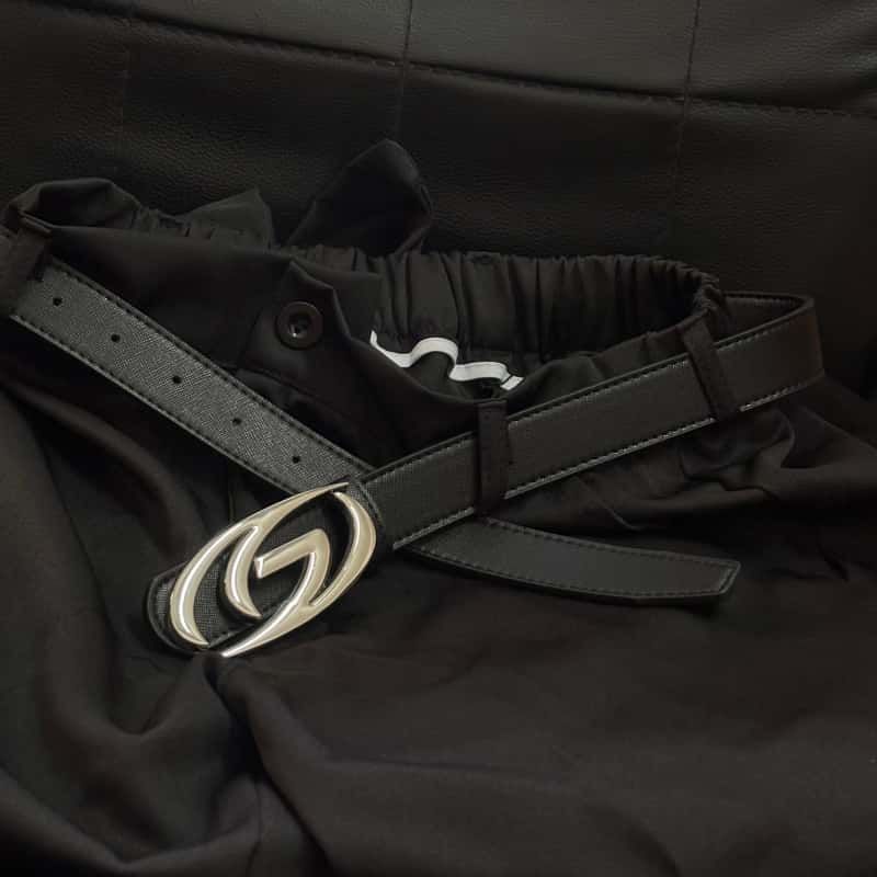 Futuristic Logo Leather Belt Polished Metal Buckle Fashion Waist Belt