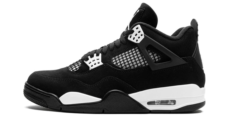 Air Jordan 4 Retro 'White Thunder' – Bold Contrast Sneaker with Premium Leather & Air Cushioning