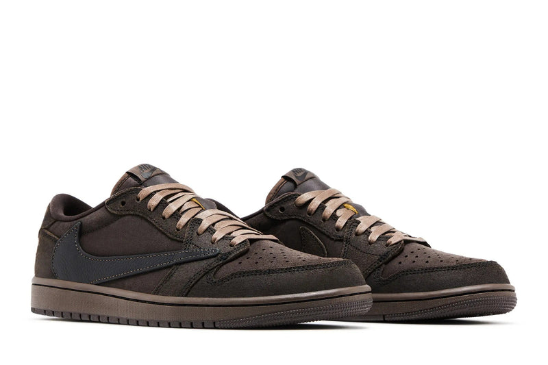Travis Scott x Air Jordan 1 Low OG SP 'Velvet Brown' – Cactus Jack Collab in Rich Brown Velvet with Reverse Swoosh