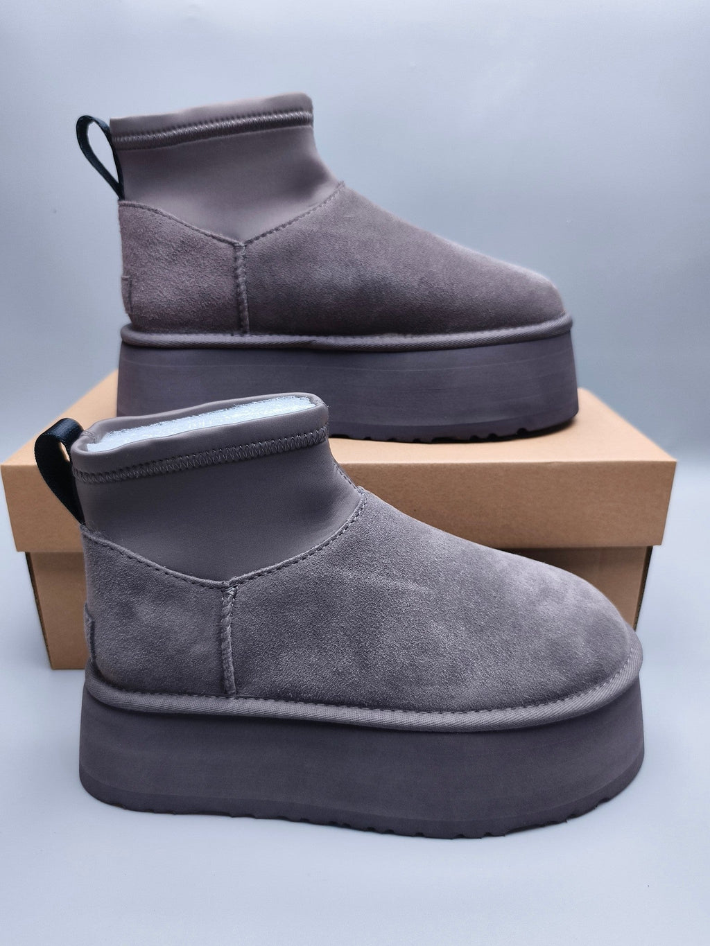 Grey Platform Elastic Low-Top Casual Shoes — New Arrival | In Stock