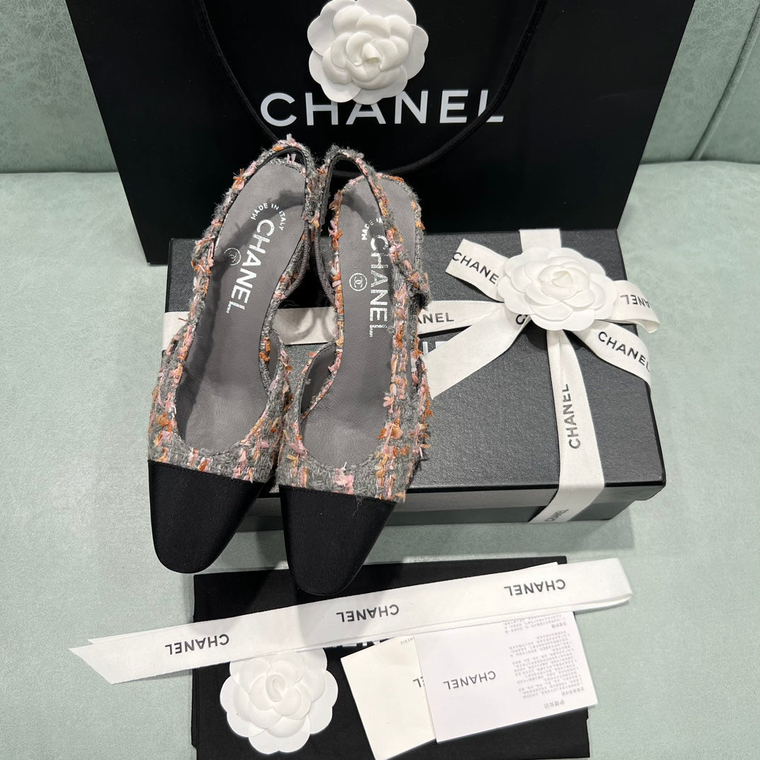 Chanel 2022 Spring/Summer Slingback Sandals