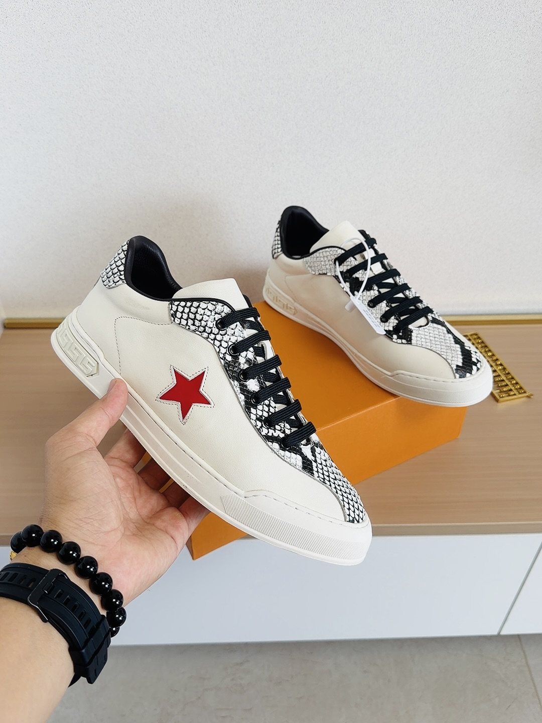 Louis Vuitton Red Star Low-Top Sneakers