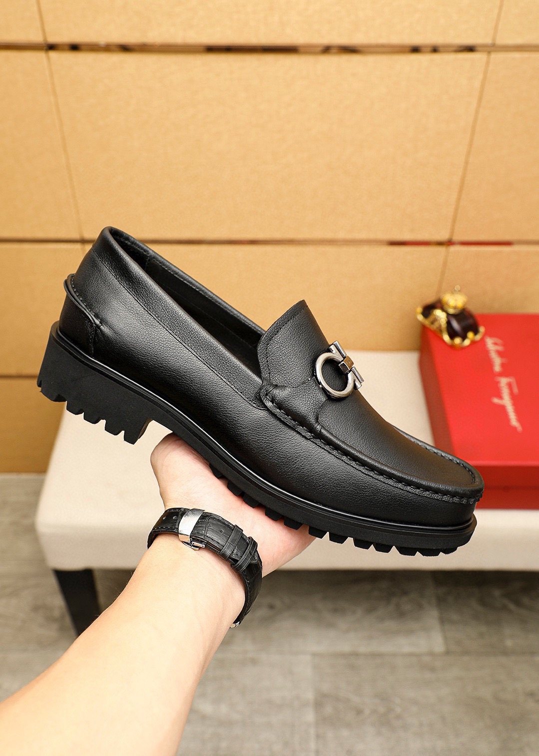 Ferragamo Black Hardware Loafers