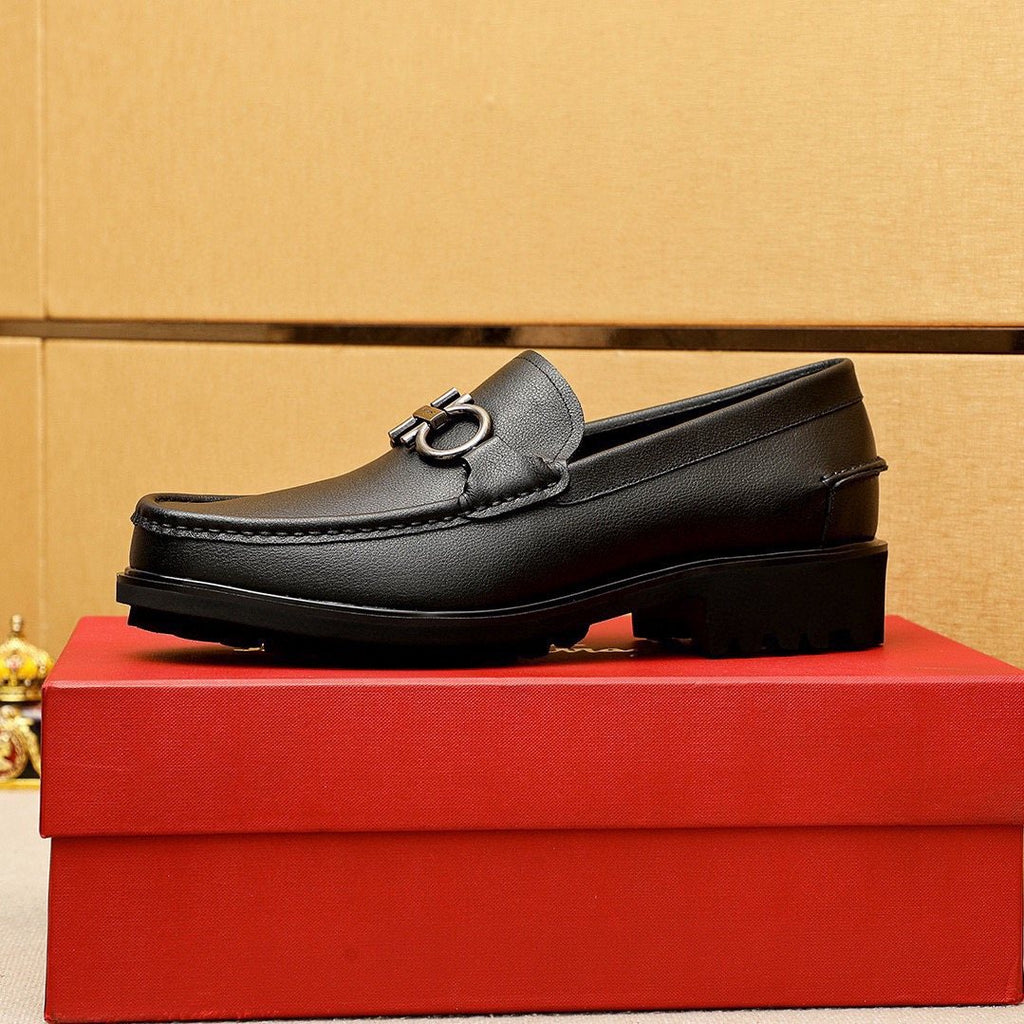 Ferragamo Black Hardware Loafers