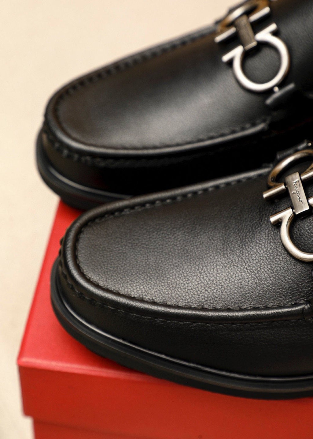 Ferragamo Black Hardware Loafers
