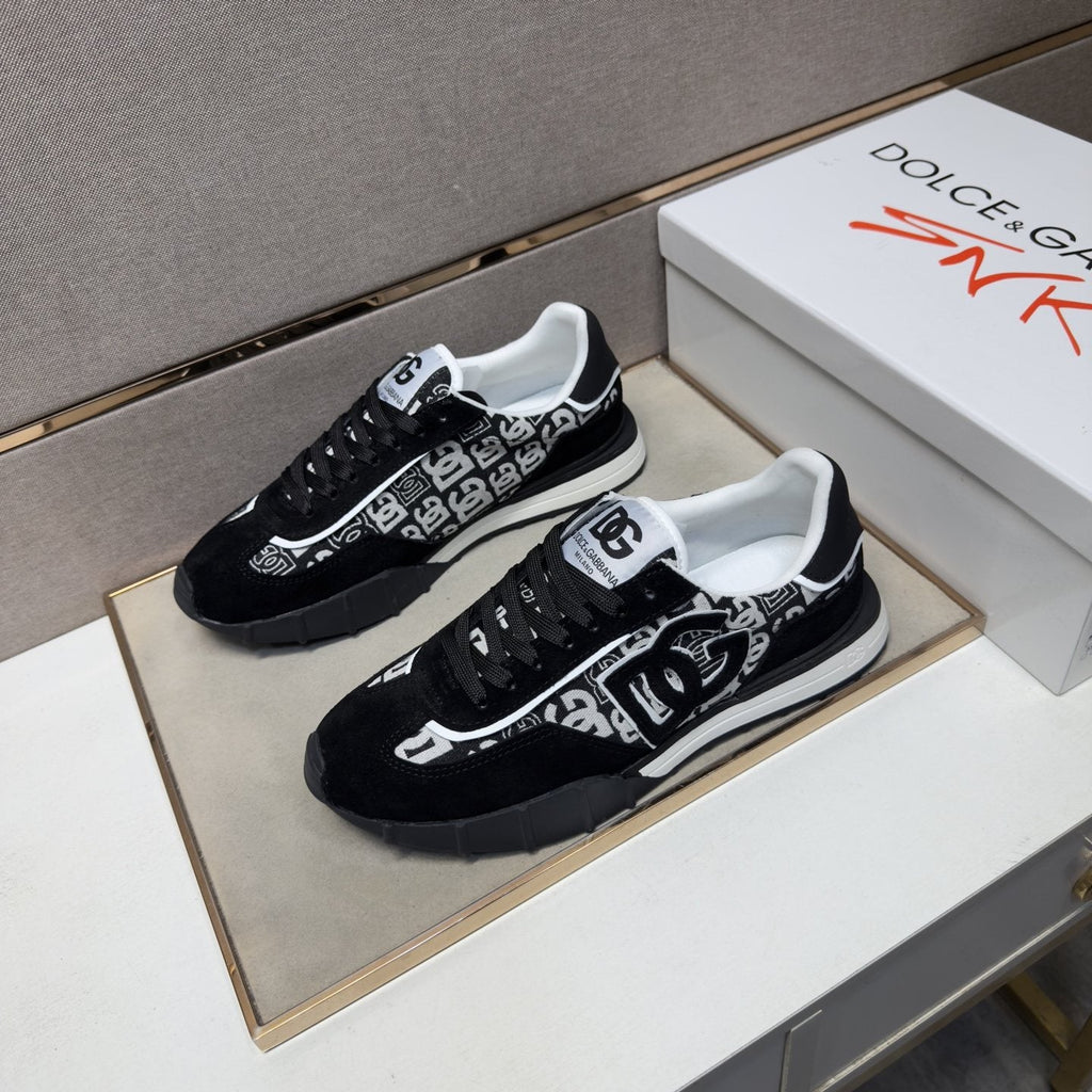 Dolce & Gabbana Logo Panel Low-Top Sneakers - Black and White