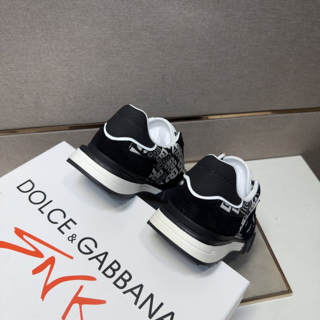 Dolce & Gabbana Logo Panel Low-Top Sneakers - Black and White