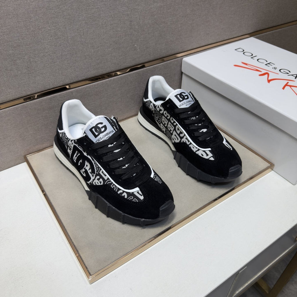Dolce & Gabbana Logo Panel Low-Top Sneakers - Black and White