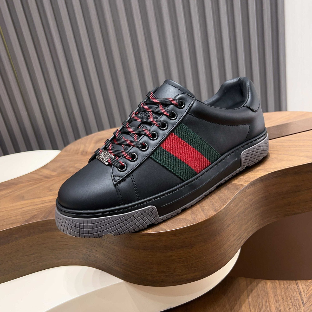 Gucci Red and Green Side Stripe Sneakers