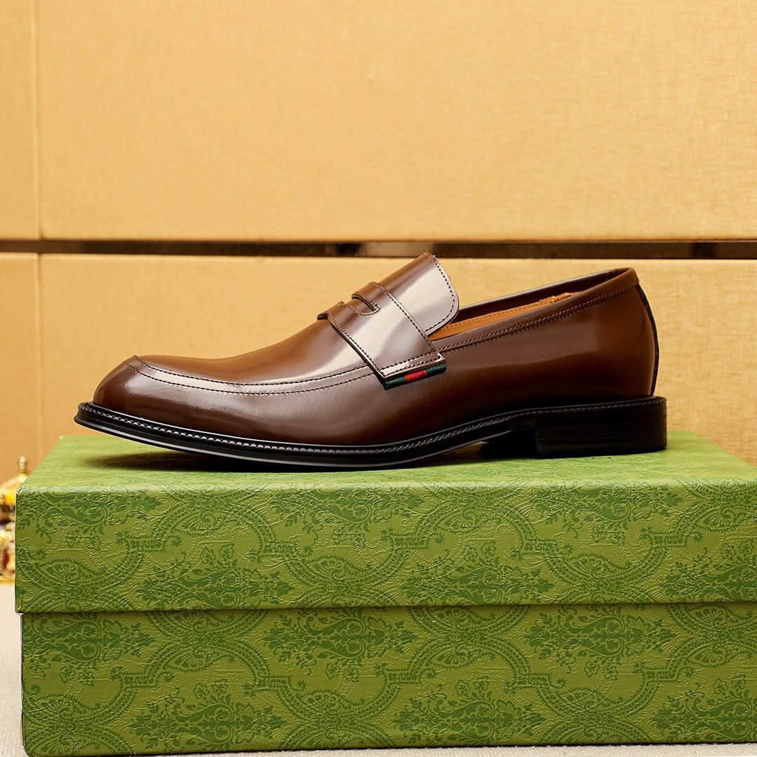 Gucci Polished Penny Loafers